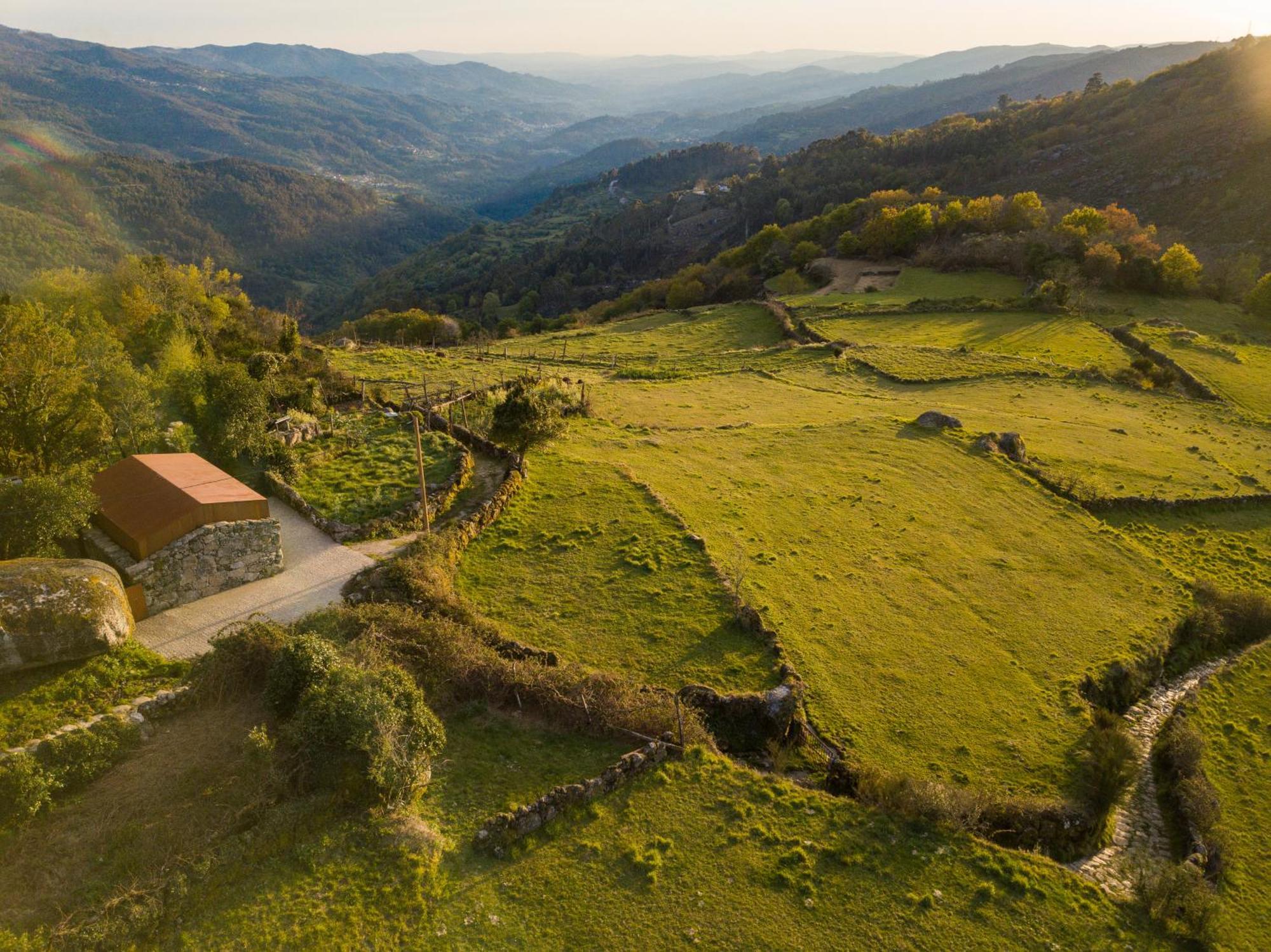 Geres - Leiras Do Tempo - Cottages Brufe Esterno foto